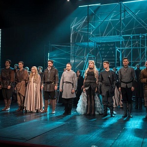 Шекспировские страсти - на Тверской сцене. Быть другим, оставаясь самим собой ...