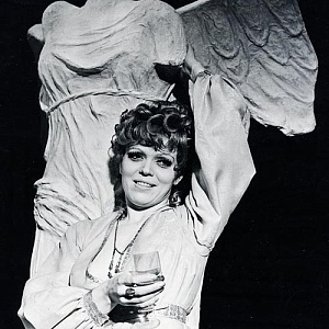 Ушла из жизни народная артистка РФ Ирина Андрианова (19.10.1949 – 15.12.2025)