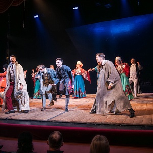 В Тверском академическом театре драмы торжественно завершен Фестиваль "Государева дорога. Путешествие в Тверь" 