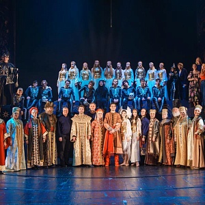 В Тверском академическом театре драмы стартовала новогодняя кампания!