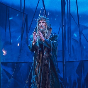 Новогодняя кампания в Тверском академическом театре драмы близится к завершению. Фотоальбом