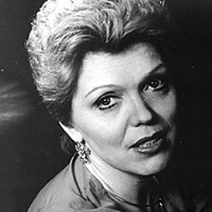 40 дней, как не стало народной артистки России Андриановой Ирины Васильевны