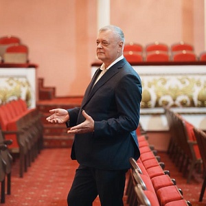 В Тверском театре драмы представили нового директора