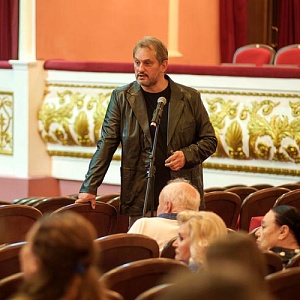 20 августа в Тверском академическом театре драмы состоялся сбор труппы