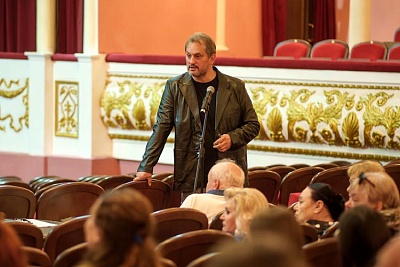 20 августа в Тверском академическом театре драмы состоялся сбор труппы