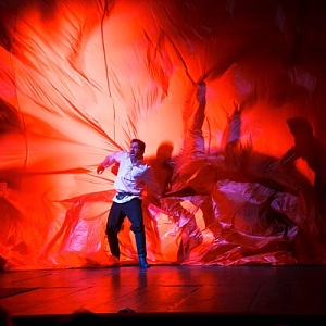 Шекспировские страсти - на Тверской сцене. Быть другим, оставаясь самим собой ...