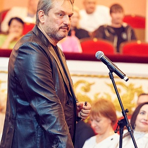 20 августа в Тверском академическом театре драмы состоялся сбор труппы