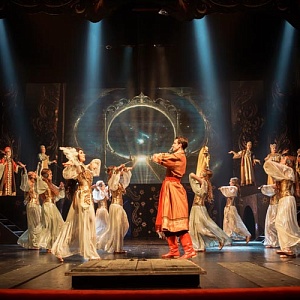 В Тверском академическом театре драмы стартовала новогодняя кампания!